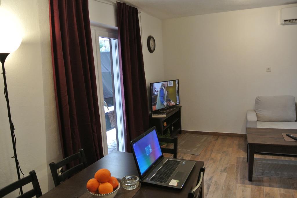 Apartments Priko Stari Grad  Habitación foto