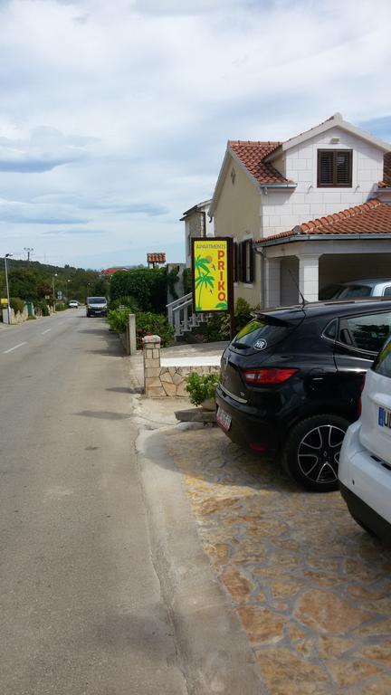Apartments Priko Stari Grad  Exterior foto
