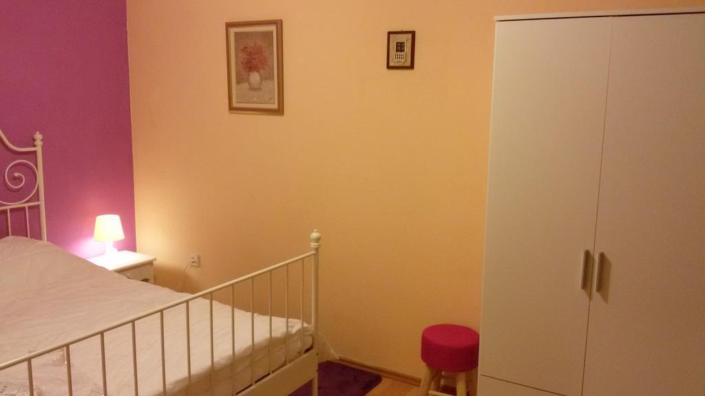Apartments Priko Stari Grad  Exterior foto